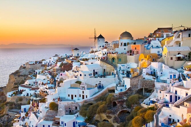 Santorini Highlights: 5-Hour Private Tour With Wine-Tasting - Tour Guides Performance