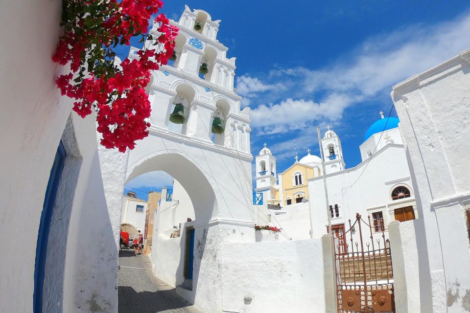 Santorini Tour : Oia, Black Beach, and Pyrgos Half-Day Tour - Pickup and Drop-off