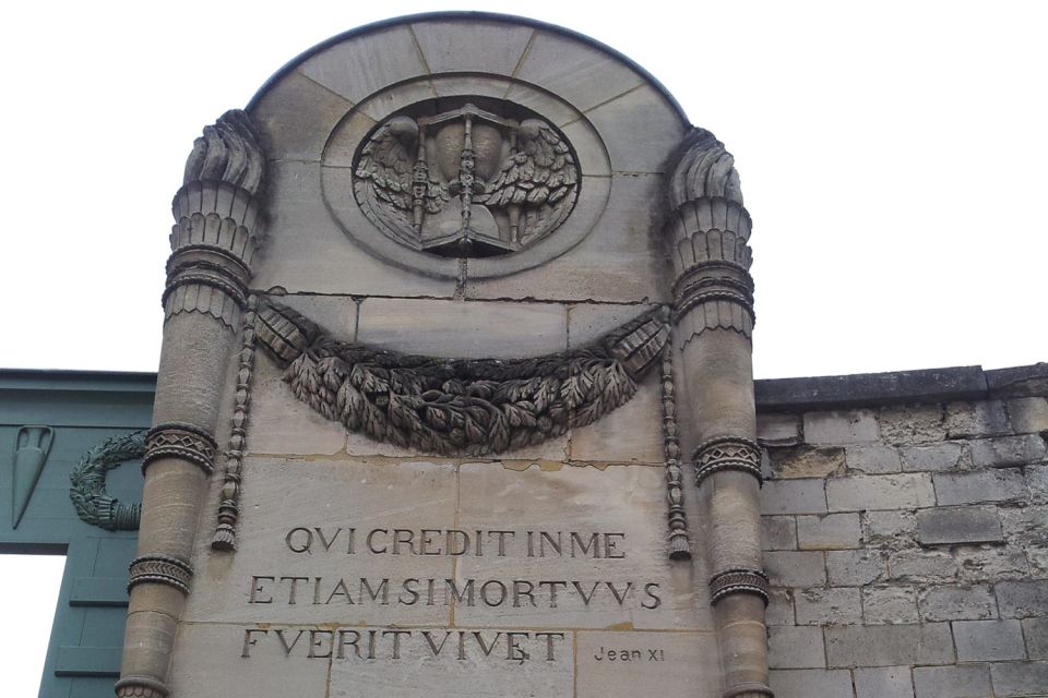 The Père Lachaise Cemetery: Guided 2-Hour Small-Group Tour - Common questions