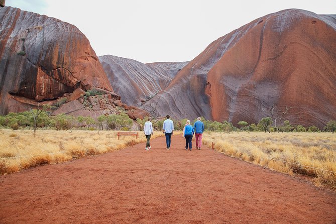 Uluru (Ayers Rock) Base and Sunset Half-Day Trip With Opt Outback BBQ Dinner - Ulurus Cultural and Historical Significance