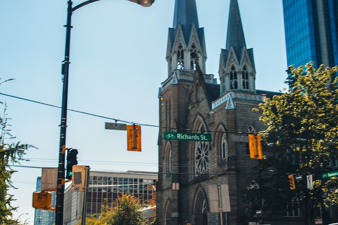 Vancouver Walking Tour: Hidden Gems - Local Cuisine Tastings