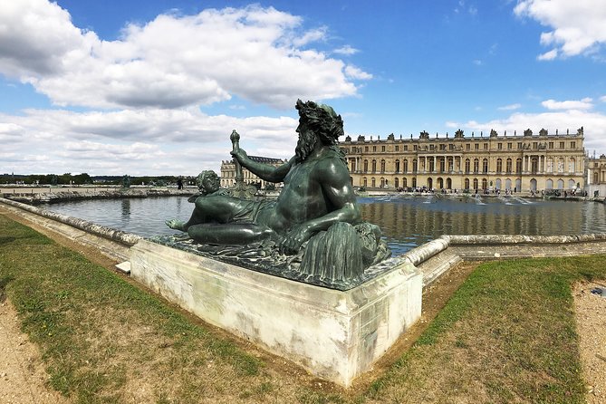 Versailles Private Half Day Guided Tour With Skip the Line Access From Paris - Pricing and Booking Details