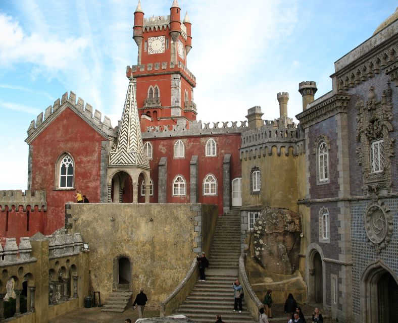 Wonders of Sintra & Cascais Private Tour - Directions