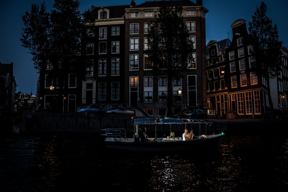 Amsterdam: Private Evening Canal Cruise With Prosecco - Directions