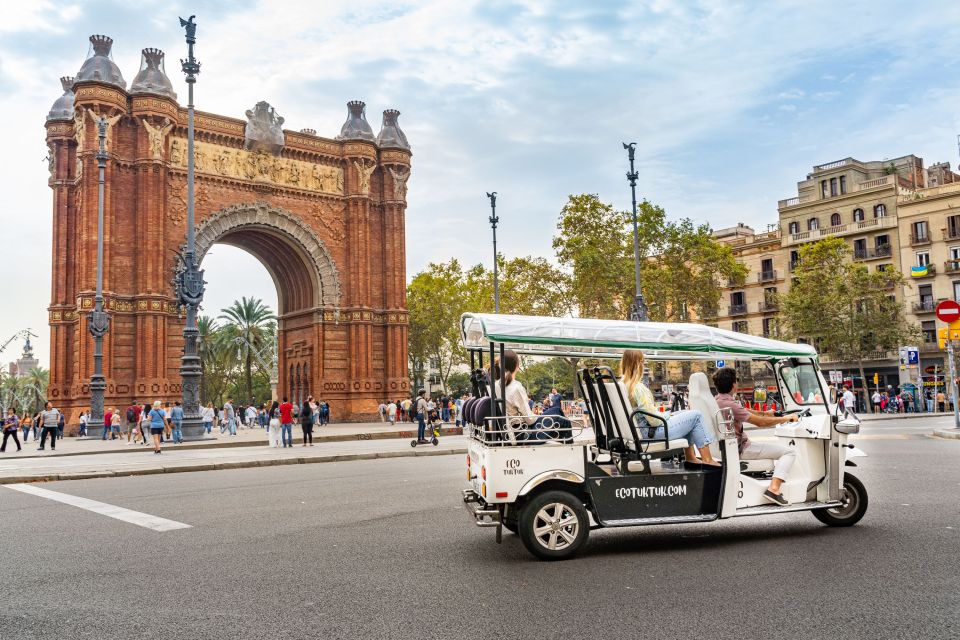 Barcelona: Private City Tour by Eco Tuk Tuk - Booking Information