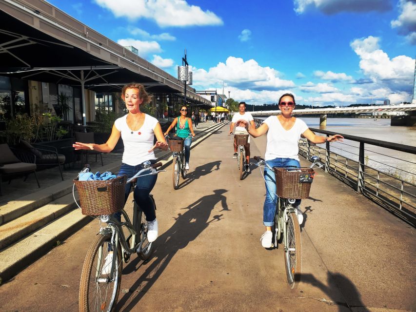 Bordeaux: Guided Bike Tour - Our Expert Local Guide