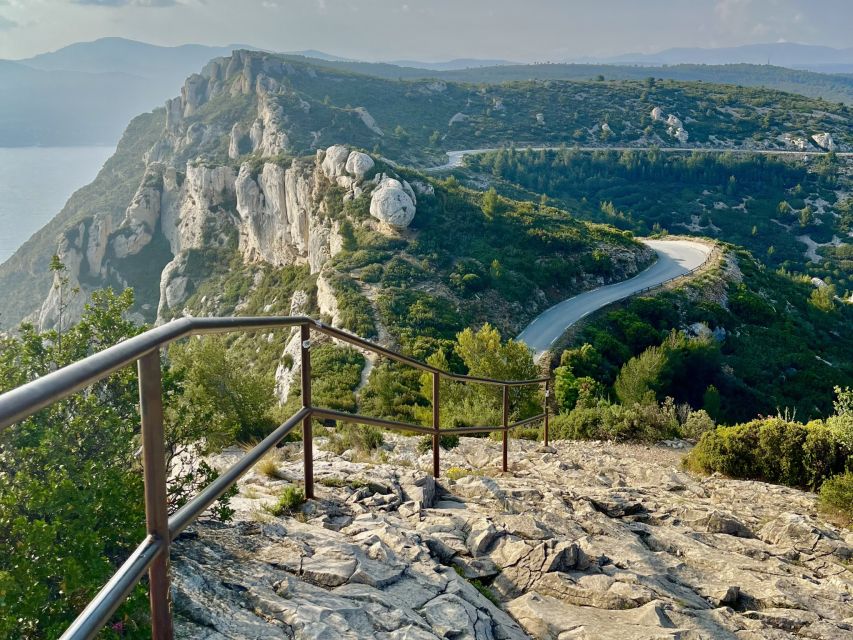 Cassis: Private Tour of Cap Canaille and Route Des Crêtes - Language Options