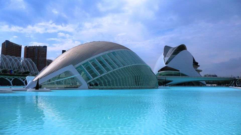 Highlights of Valencia: Private Half-Day Tour - Common questions