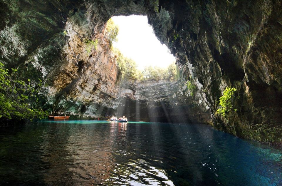 Kefalonia: Melissani Lake and Antisamos Beach Private Tour - Common questions