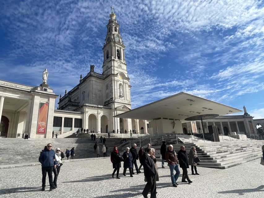 Lisbon: Private Tour to Fatima, Batalha, Nazaré, & Óbidos - Booking Information