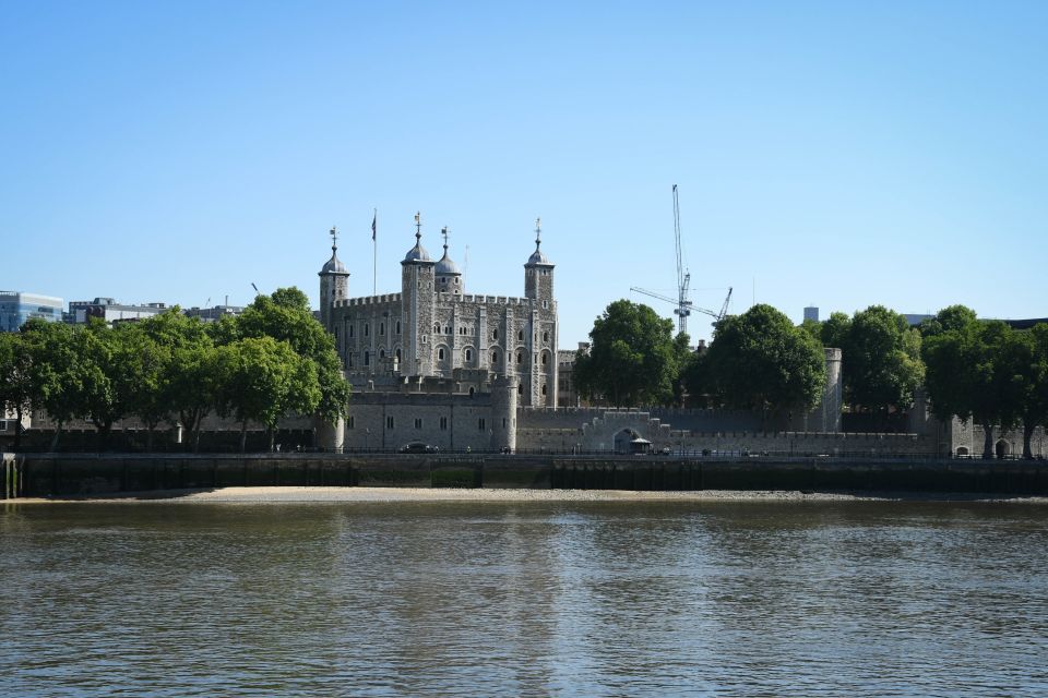 London: Westminster Walking Tour & The Tower of London Entry - Common questions