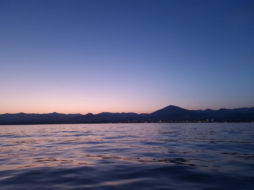 Marbella: Sunset Luxury Sailing Cruise in Puerto Banús - Common questions