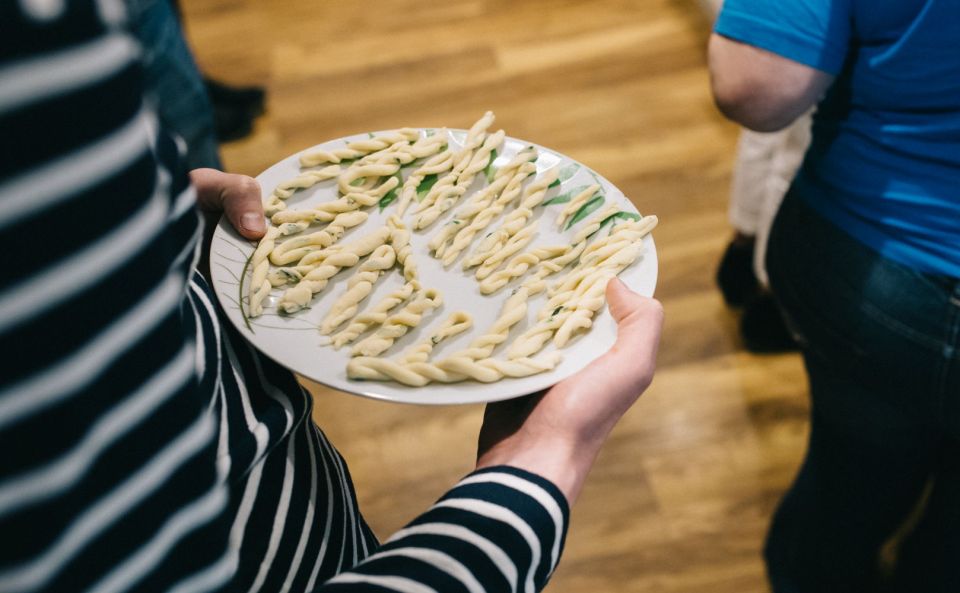 Pasta Masterclass With 4th-Generation Naples Pasta Expert - Directions