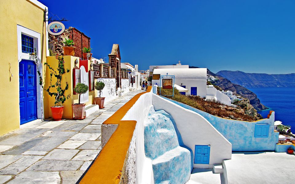 Private Half-Day Sightseeing Tour of Santorini - Transportation and Logistics