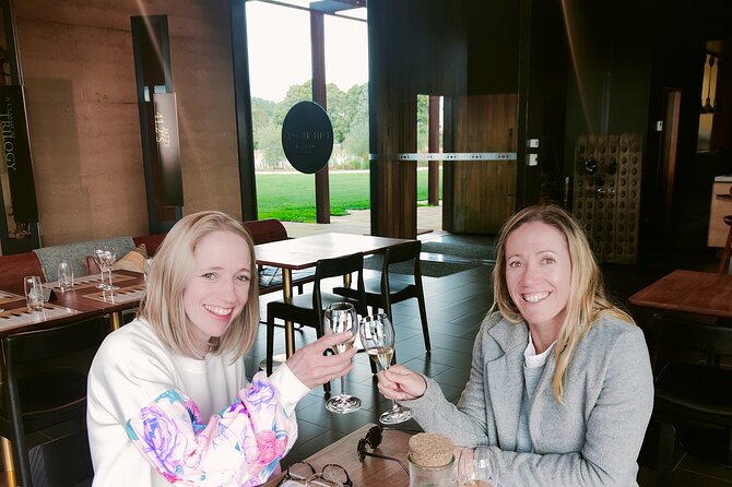 Private Sparkling Tour in Tasmania - Memorable Moments in Tasmania