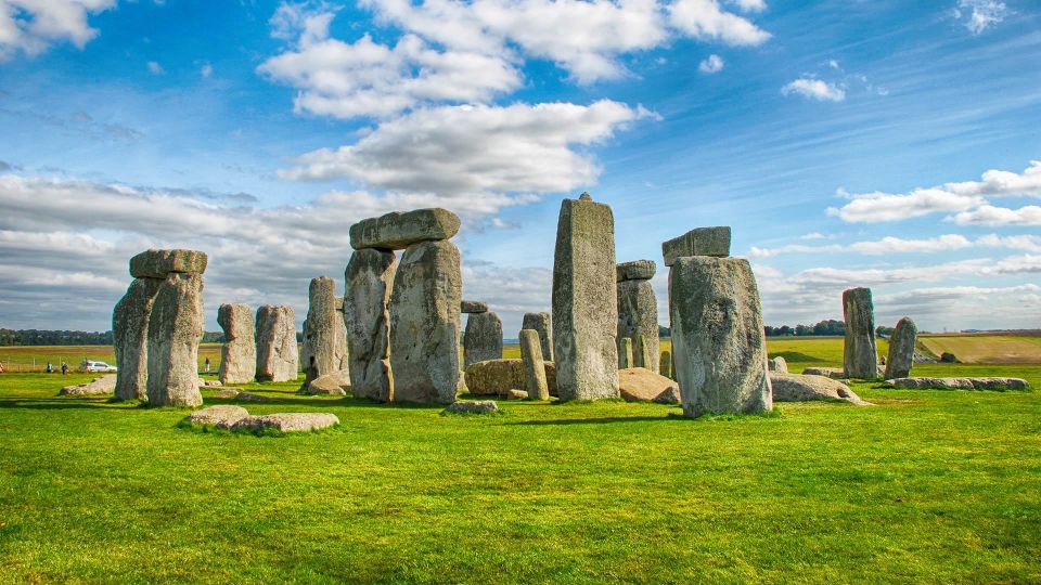 Stonehenge & Bath Private Car Tour - Common questions