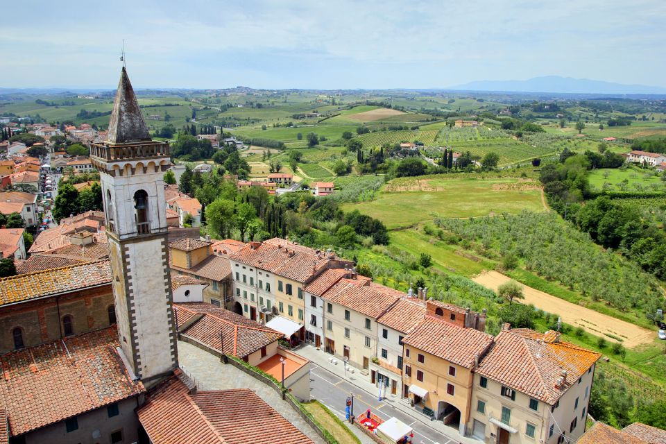 Vinci: The Footsteps of Leonardo and Wine Tasting Tour - Wine Tasting at a Local Winery