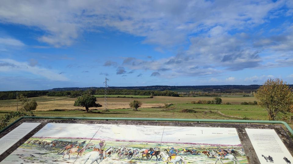 Guided Tour of the Battlefield of 732 + Poitierss Center - Common questions