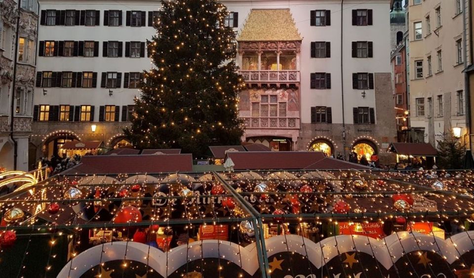 Innsbruck: Christmas Tour With a Licensed Guide - Tyrolean Folk Art Museum Visit