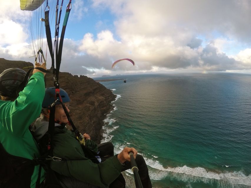 Lanzarote: Paragliding Flight With Video - Common questions