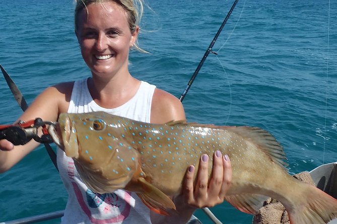 Out N About Sportfishing for Share and Private Charters on Reef and Estuary - Important Tour Information