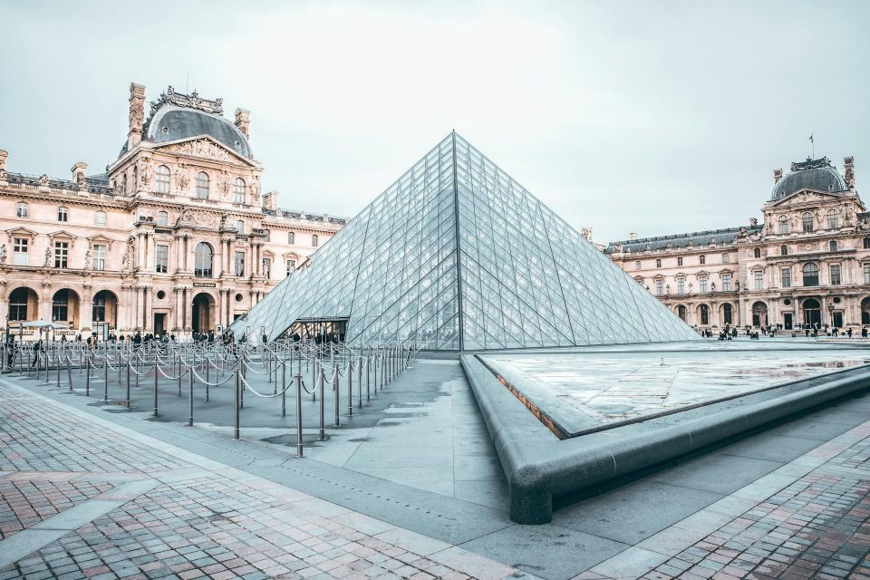 Paris - Louvre Pyramid : The Digital Audio Guide - Understanding the Audio Content