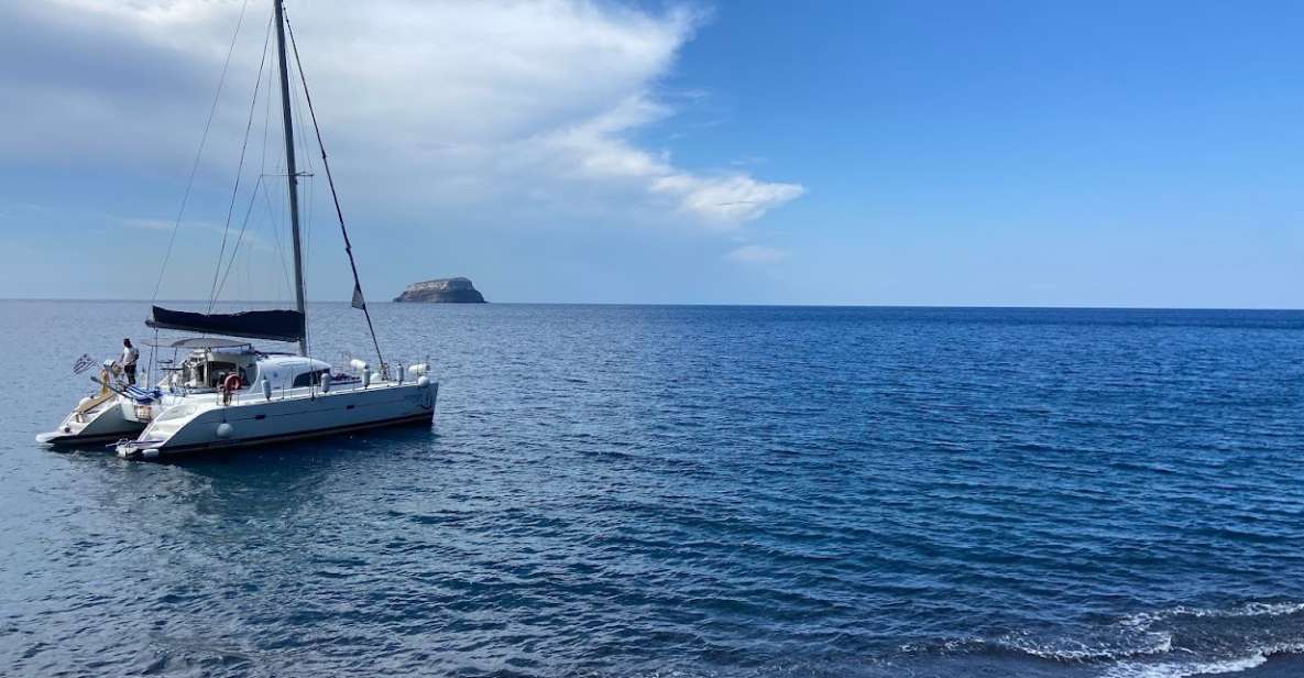 Santorini: Private Catamaran Excursion With Food and Drinks - Directions for Passengers