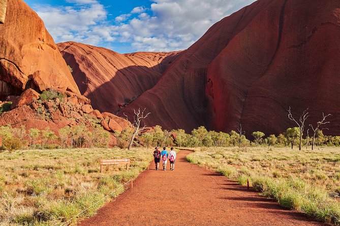 Uluru (Ayers Rock) Base and Sunset Half-Day Trip With Opt Outback BBQ Dinner - Cancellation and Refund Policy