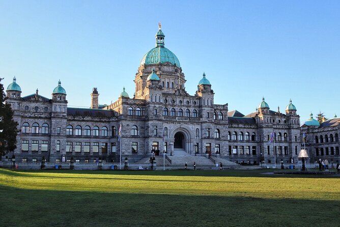 Victoria Scavenger Hunt and City Highlights Walking Tour - Tour Booking Information