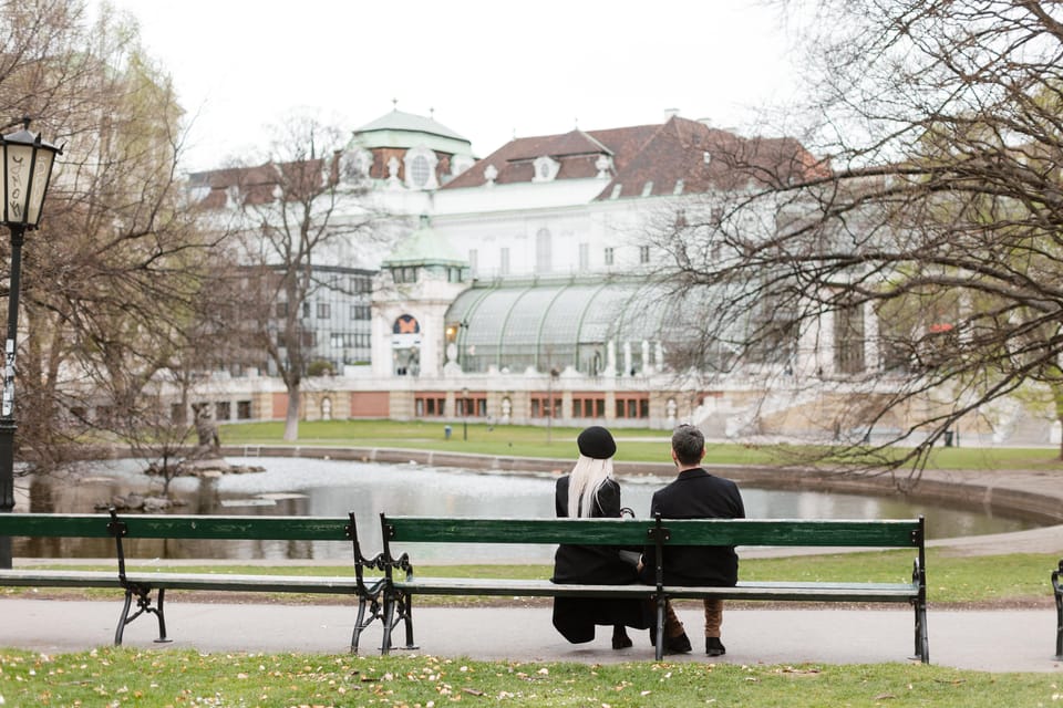 Vienna: Professional Photoshooting - Memorable Vienna Tour