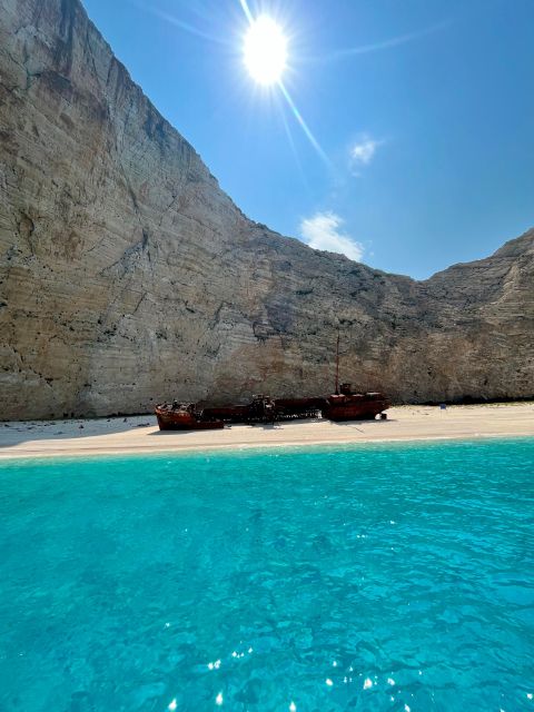 Zakynhtos: Private Vip Tour With Optional Boat Trip - Customizable Itinerary