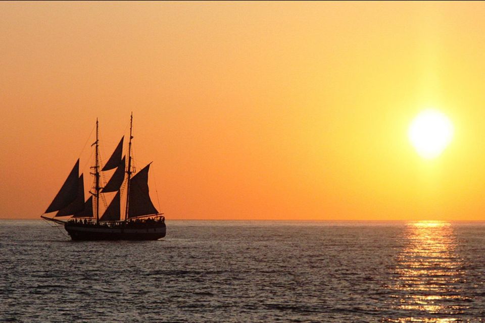 Adonis Luxury Schooner Santorini Sunset Cruise - Return Details and Logistics