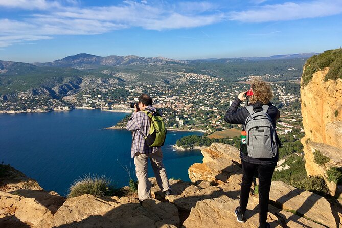 Cassis and Port Miou 5 Hours Tour From Aix-En-Provence - Common questions