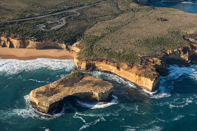 Melbourne to 12 Apostles VIP Helicopter Tour (1 Hour Flight) - Flight Details and Logistics