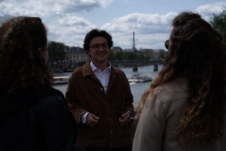 Paris: Ile De La Cité Walking Tour and Paris Birthplace - Pricing and Booking Info