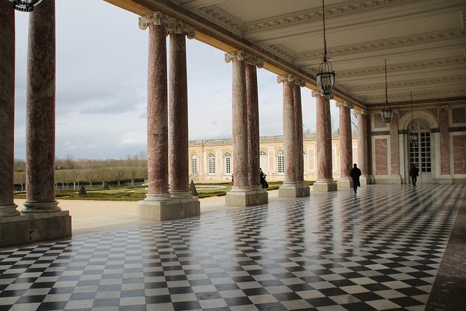 Versailles Private Day Excursion With Palace, Gardens & Trianon - Common questions