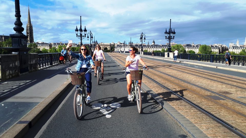 Bordeaux: Guided Bike Tour - Common questions