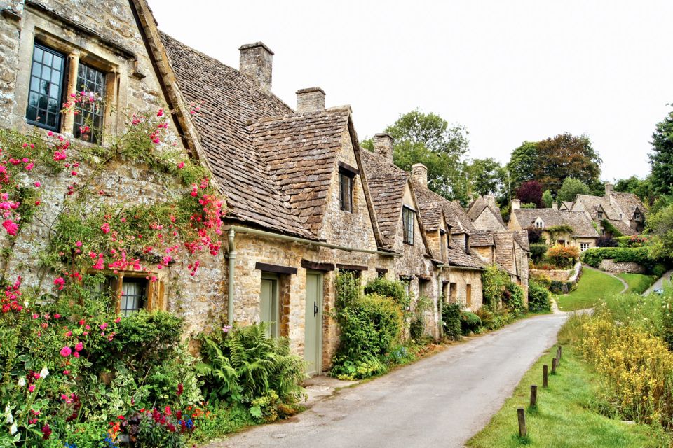 From London: Explore Oxford and the Cotswolds Villages - Common questions