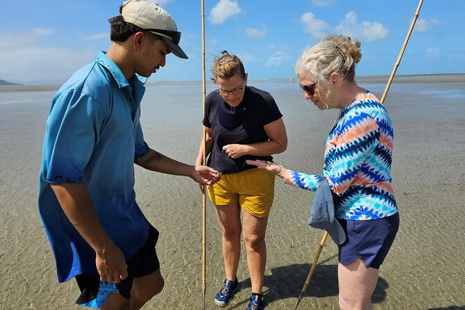 Aboriginal Fishing & Beach Day Tour+ Daintree Crocodile Cruise - Key Points