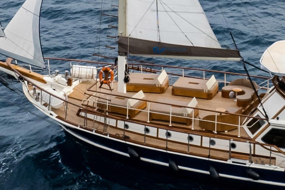 Adonis Luxury Schooner Daytime Cruise - Key Points