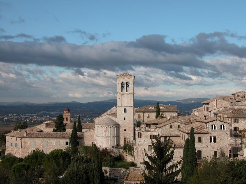 Assisi and Countryside Winery Private Tour From Rome - Key Points