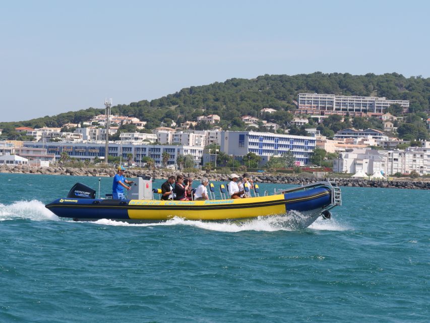 Boat Trip in the Canals Is on the Thau Pond - Key Points