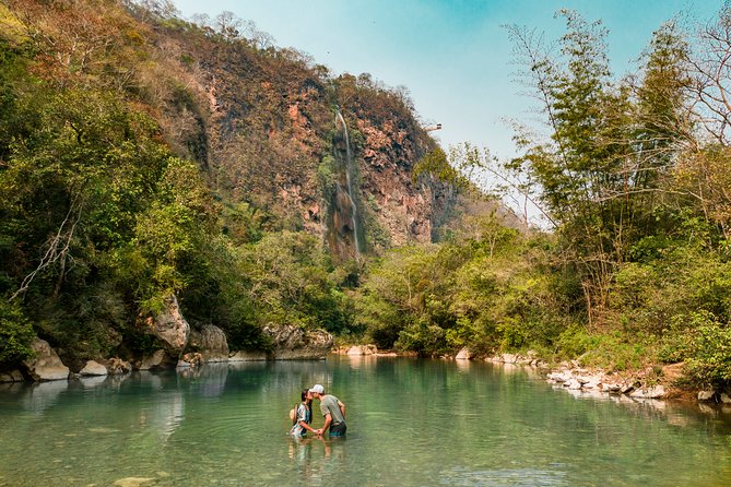 Boca Da Onça Waterfall Tours - Key Points