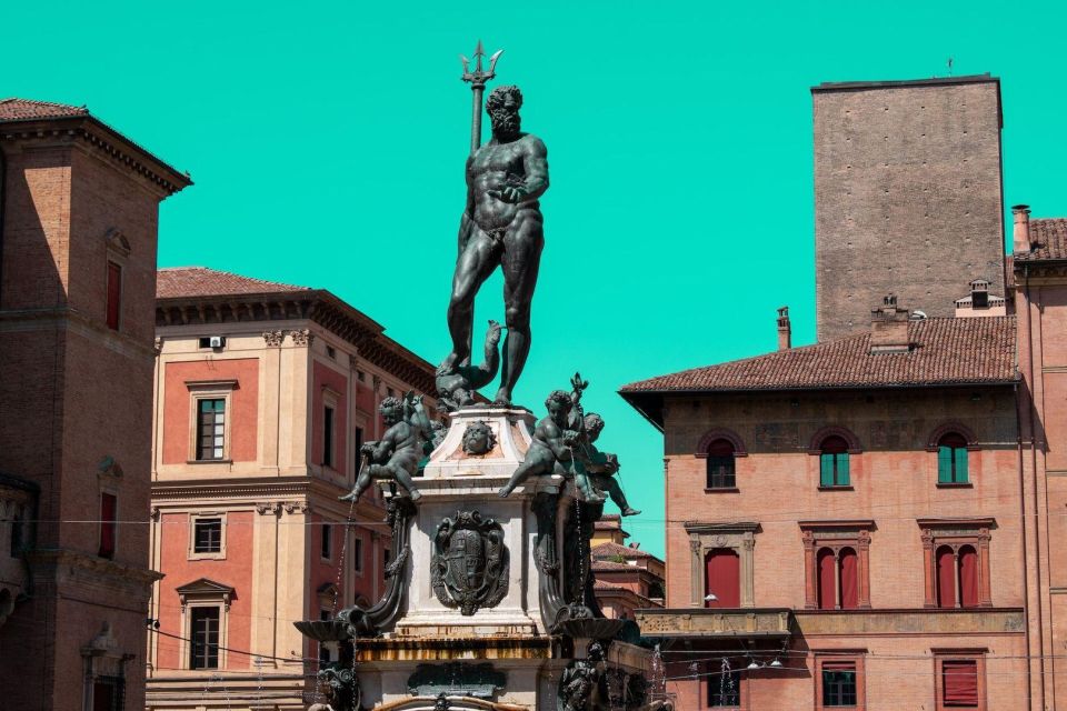 Bologna: Walking In-App Audio Tour on Your Phone (ENG) - Key Points