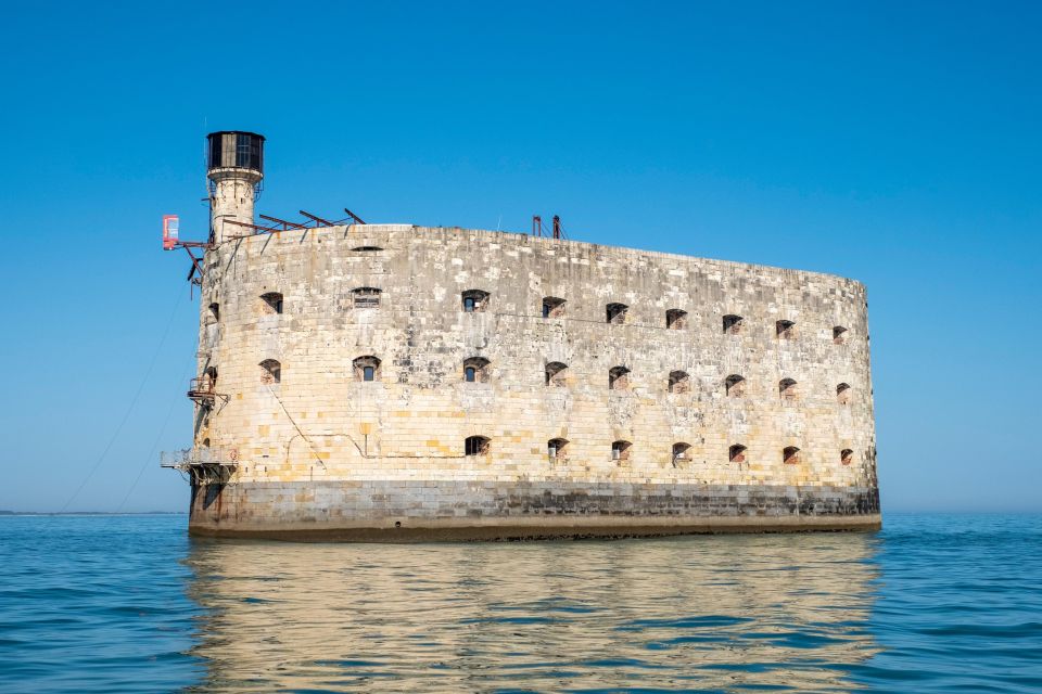 Île D'oléron: Fort Boyard Tower and Île D'aix Tower - Key Points