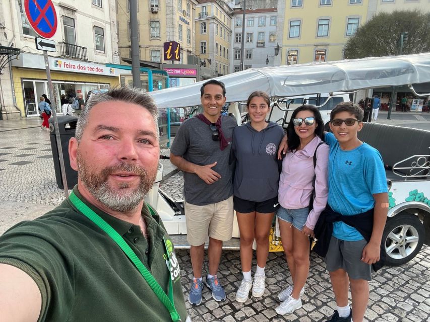 Lisbon: Private Tuk Tuk Tour - Key Points