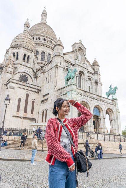 Montmartre Sacre Coeur Area Photoshoot by Paris Photographer - Key Points