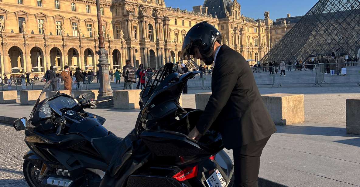 Paris: Private Motorcycle Taxi - Key Points