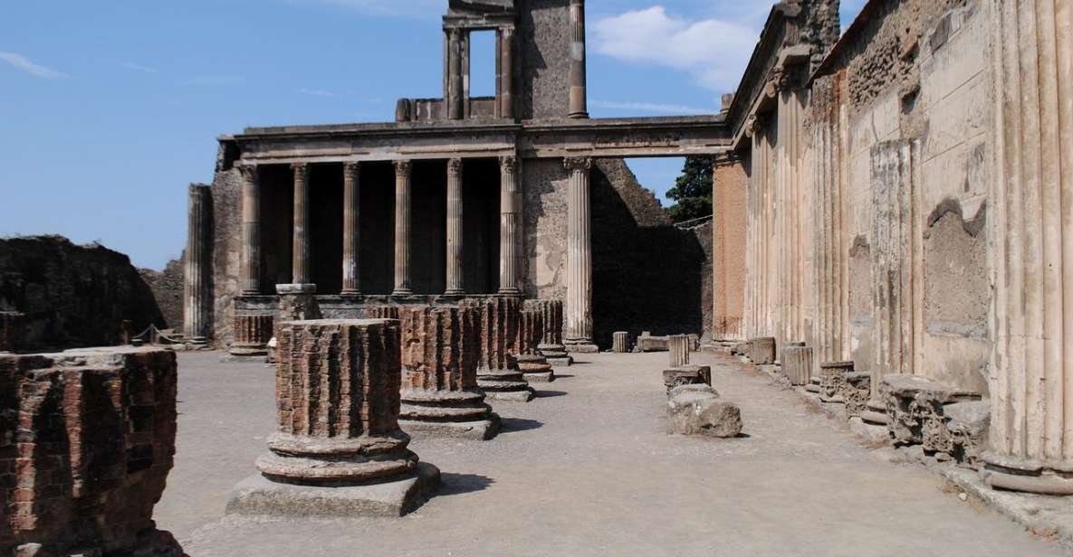 Private Tour:Pompeii,Herculaneum,Mount Vesuvius From Naples - Key Points