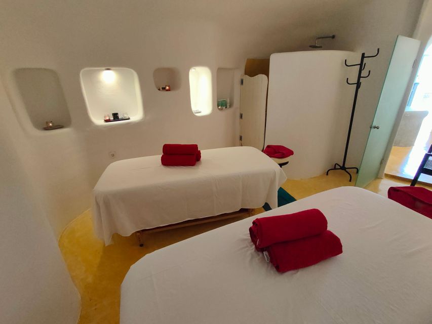 Santorini: Aromatherapy Couples Massage - Key Points